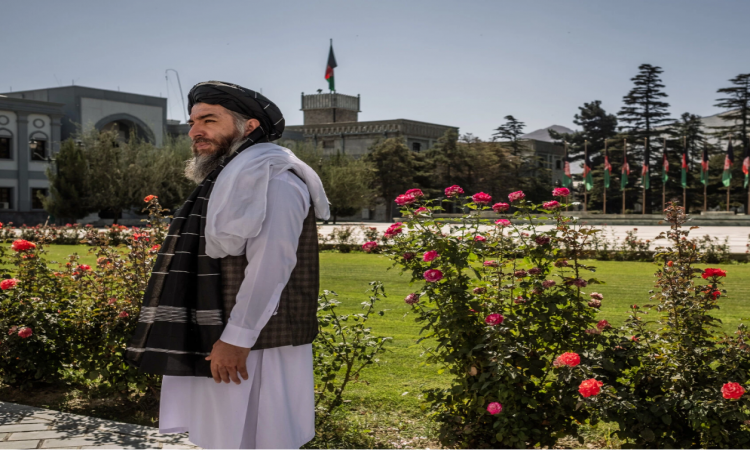 نيويارک ټايمز: چگونه رحمت الله اندر سخنگوی شورای امنیت افغانستان شد؟